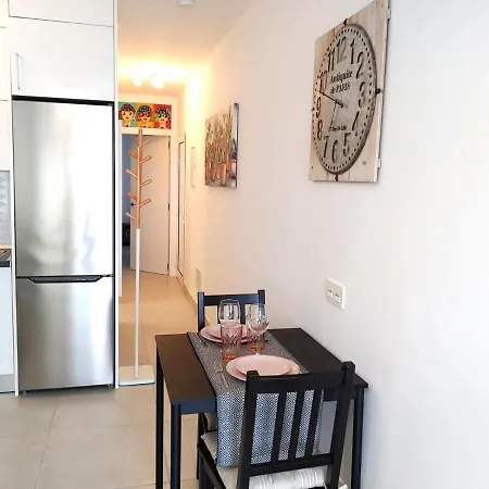 Апартаменты Aqui Todo Empieza - Pool View - Free Wifi - Smart Tv-residence Senator *